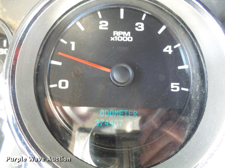 image for item DC7471 2007 Chevrolet 3500HD pickup truck