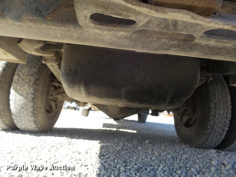 image for item DC7471 2007 Chevrolet 3500HD pickup truck