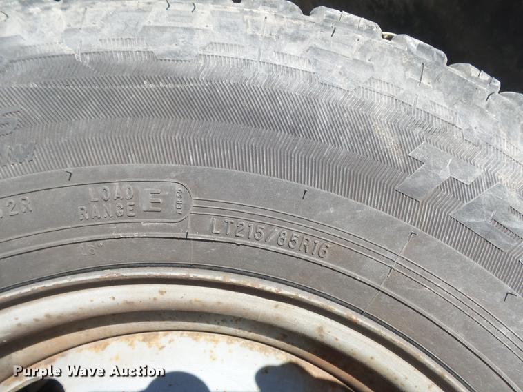 image for item DC7471 2007 Chevrolet 3500HD pickup truck