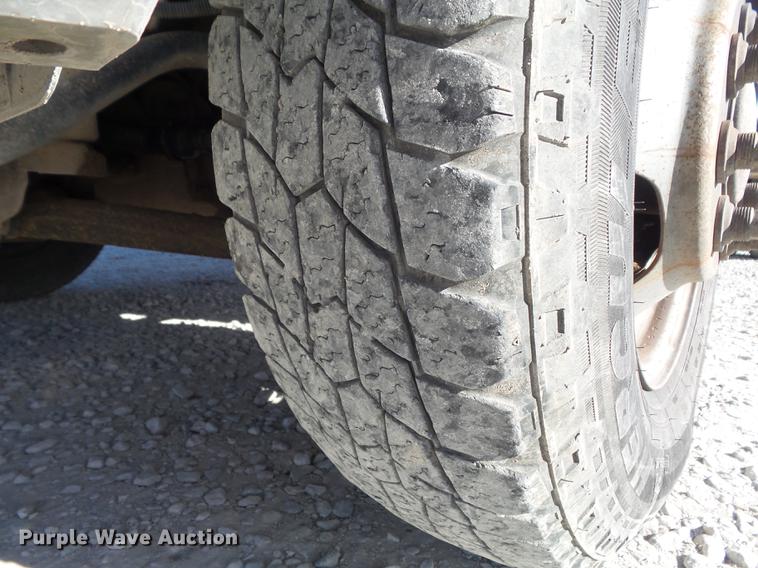 image for item DC7471 2007 Chevrolet 3500HD pickup truck