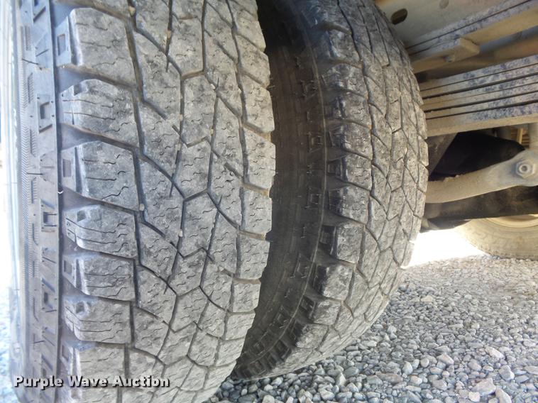 image for item DC7471 2007 Chevrolet 3500HD pickup truck