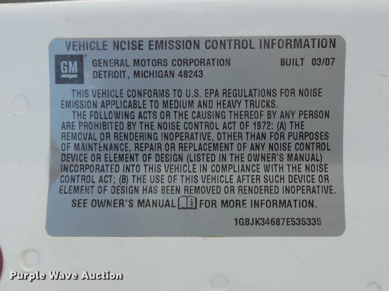 image for item DC7471 2007 Chevrolet 3500HD pickup truck