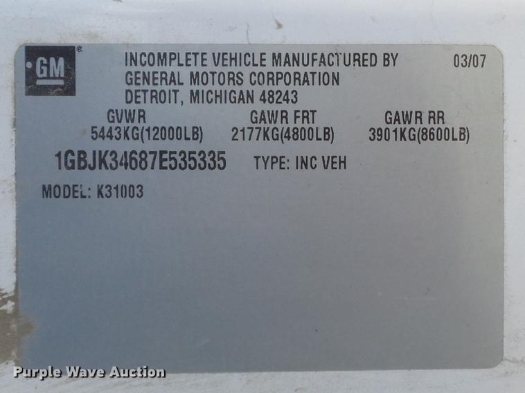 image for item DC7471 2007 Chevrolet 3500HD pickup truck