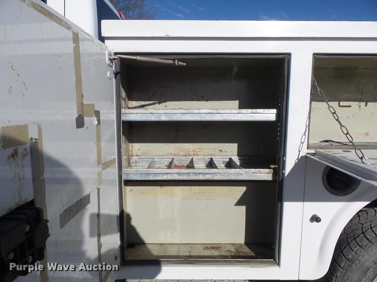 image for item DC7472 2006 Chevrolet Silverado 3500 Ext. Cab pickup truck