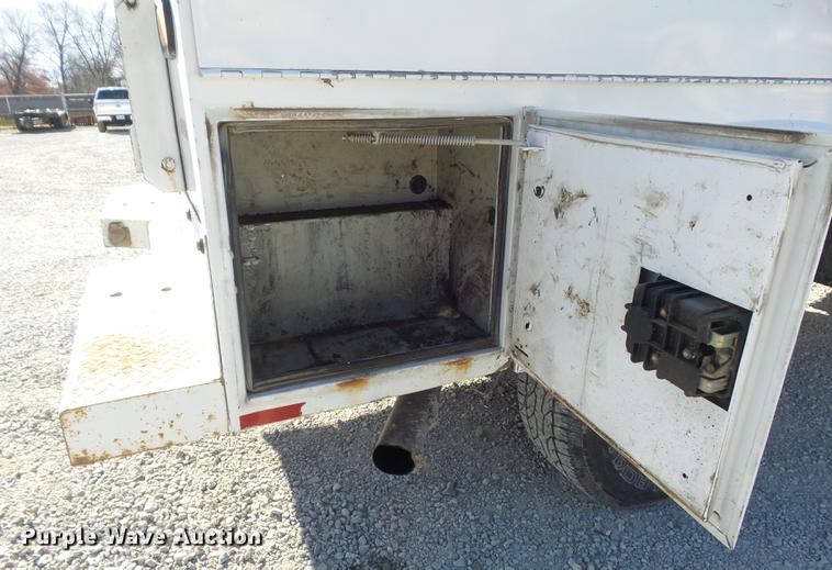 image for item DC7472 2006 Chevrolet Silverado 3500 Ext. Cab pickup truck