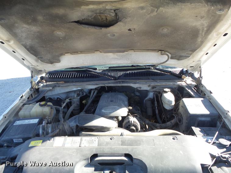 image for item DC7472 2006 Chevrolet Silverado 3500 Ext. Cab pickup truck