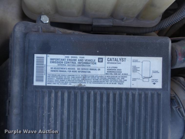 image for item DC7472 2006 Chevrolet Silverado 3500 Ext. Cab pickup truck