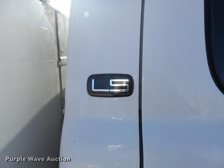 image for item DC7472 2006 Chevrolet Silverado 3500 Ext. Cab pickup truck