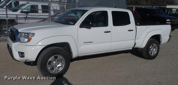 image for item DK9195 2012 Toyota Tacoma pickup truck