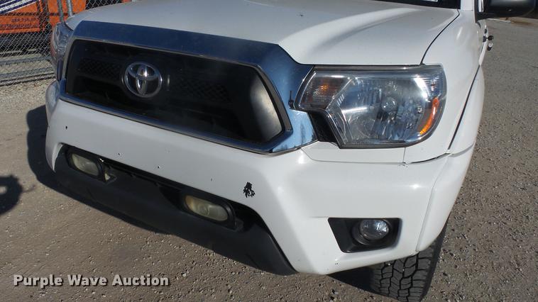 image for item DK9195 2012 Toyota Tacoma pickup truck