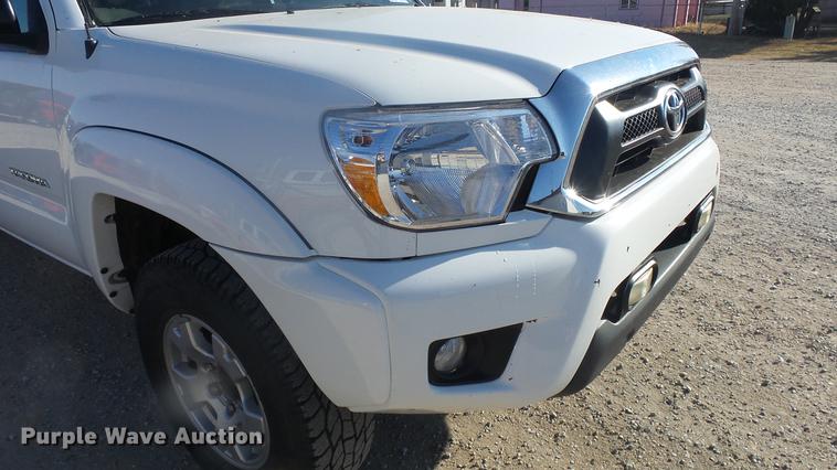 image for item DK9195 2012 Toyota Tacoma pickup truck