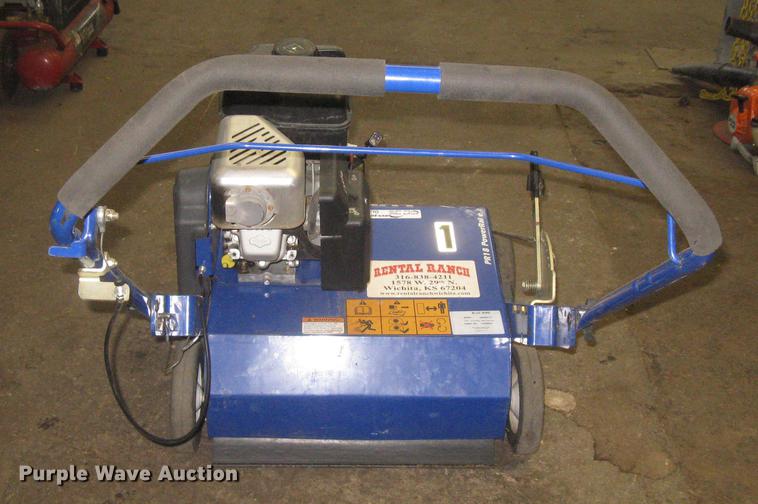 image for item DL9770 Blue Bird PR18 rake