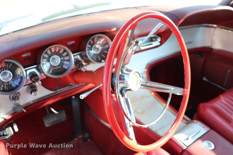 image for item EC9296 1962 Ford Thunderbird