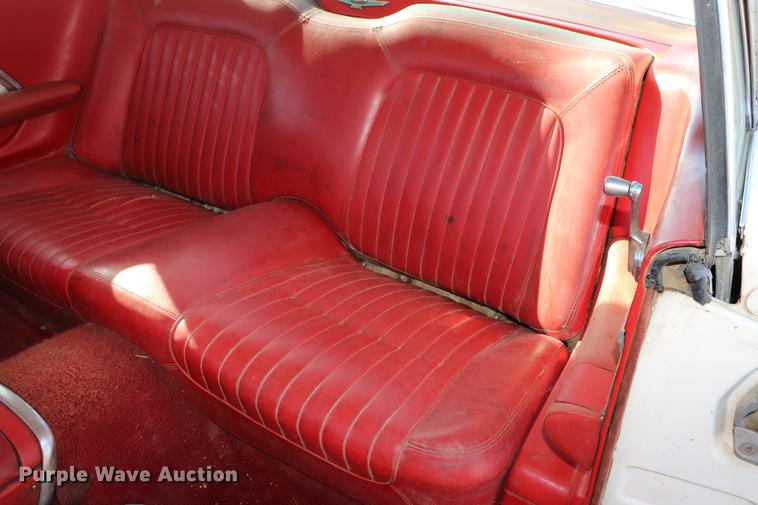 image for item EC9296 1962 Ford Thunderbird