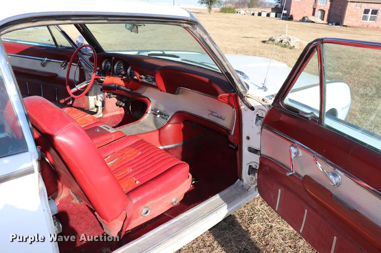 image for item EC9296 1962 Ford Thunderbird