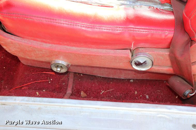 image for item EC9296 1962 Ford Thunderbird