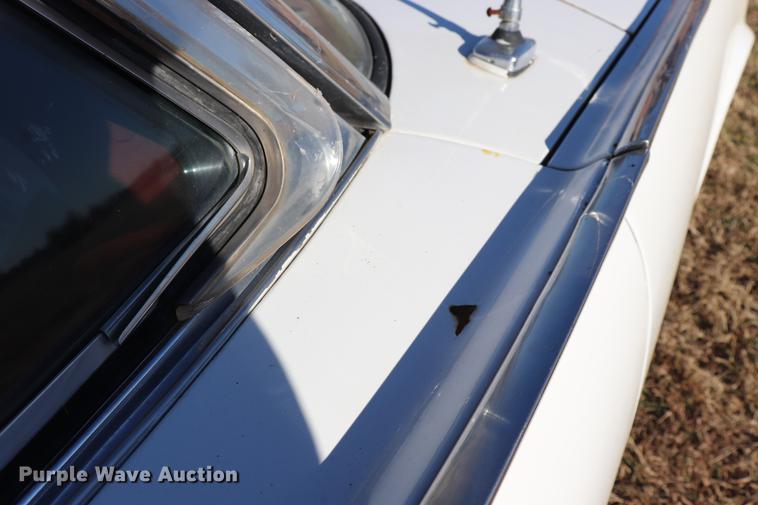 image for item EC9296 1962 Ford Thunderbird