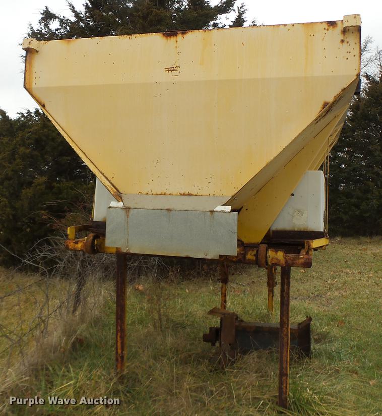 image for item DB9835 Flink spreader