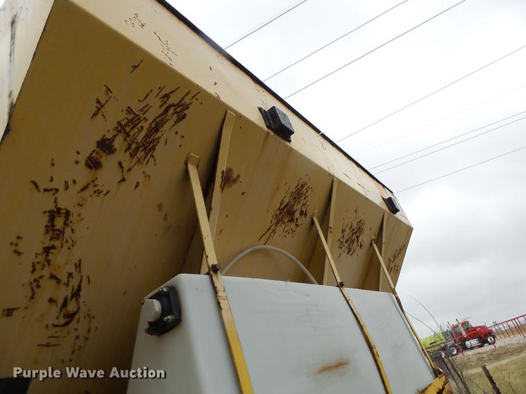 image for item DB9835 Flink spreader