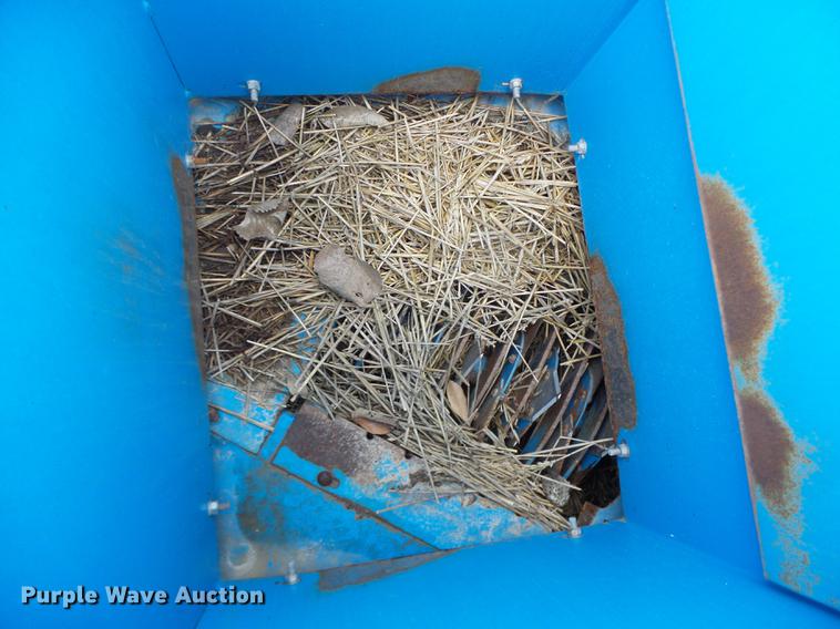 image for item DB9836 Goosen BCG2 straw blower