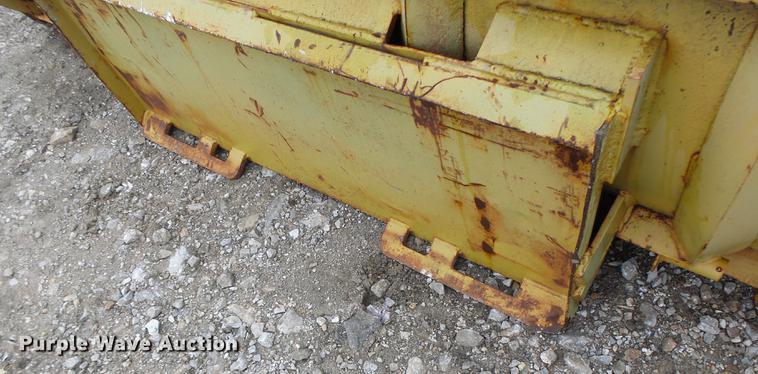 image for item DB9844 Skid steer box blade