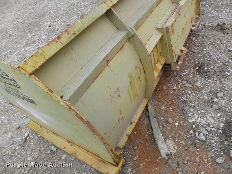 image for item DB9845 Skid steer box blade