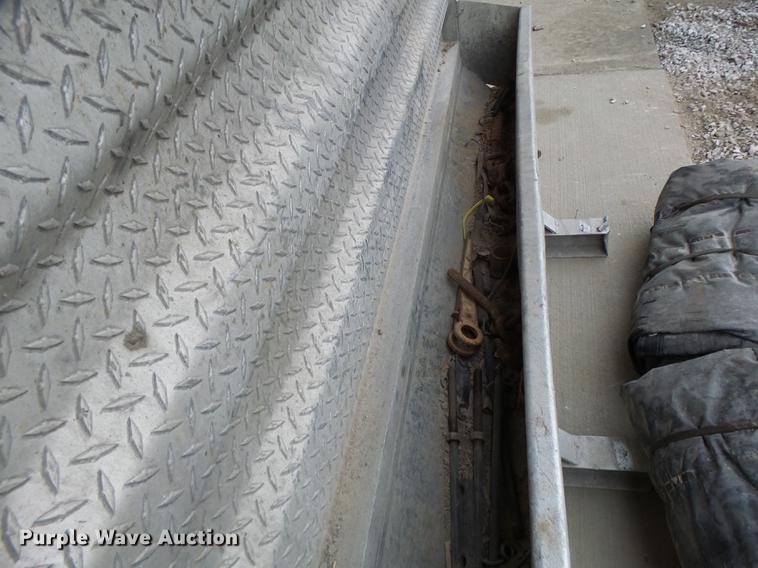 image for item DB9847 Merritt aluminum headache rack