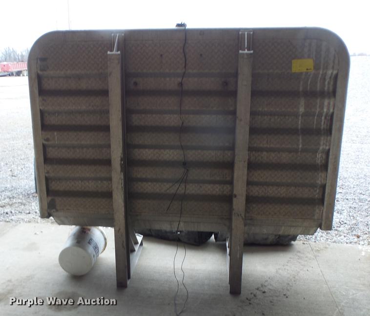 image for item DB9847 Merritt aluminum headache rack