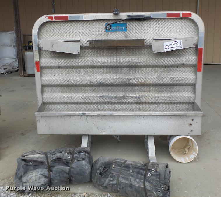 image for item DB9847 Merritt aluminum headache rack