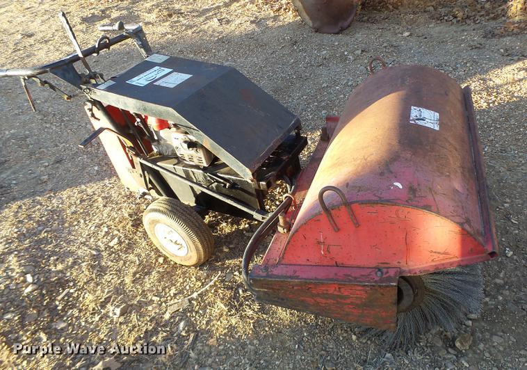 image for item DB9858 Broom