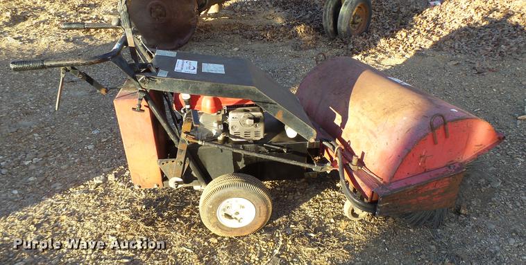 image for item DB9858 Broom