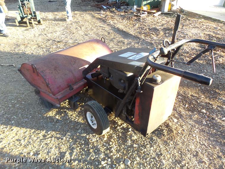 image for item DB9858 Broom