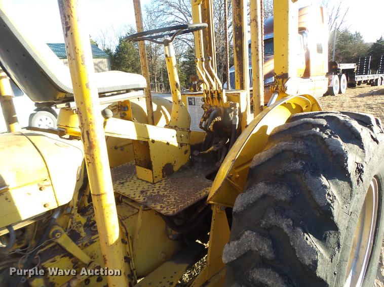 image for item DB9861 Massey-Ferguson 204 forklift