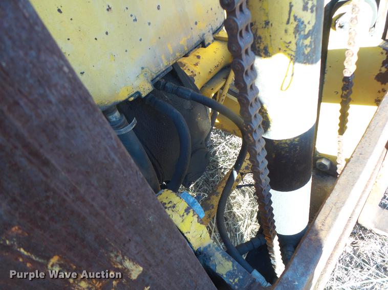 image for item DB9861 Massey-Ferguson 204 forklift