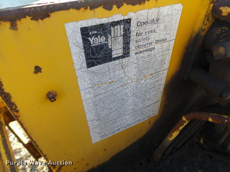 image for item DB9861 Massey-Ferguson 204 forklift