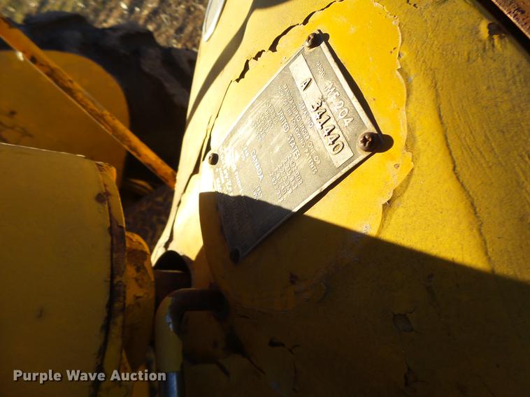 image for item DB9861 Massey-Ferguson 204 forklift