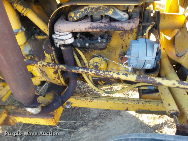 image for item DB9861 Massey-Ferguson 204 forklift