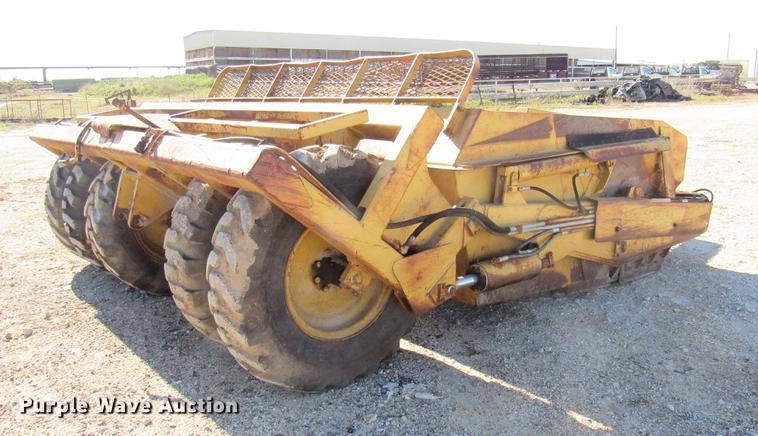 image for item DC2192 1997 Reynolds 17C scraper