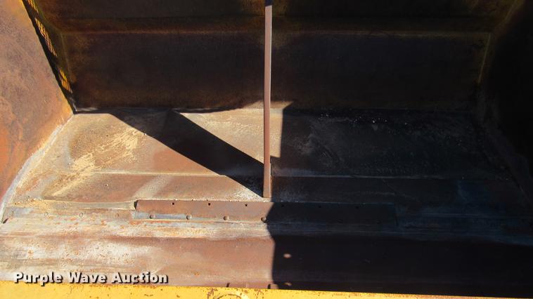 image for item DC2192 1997 Reynolds 17C scraper