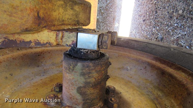 image for item DC2192 1997 Reynolds 17C scraper