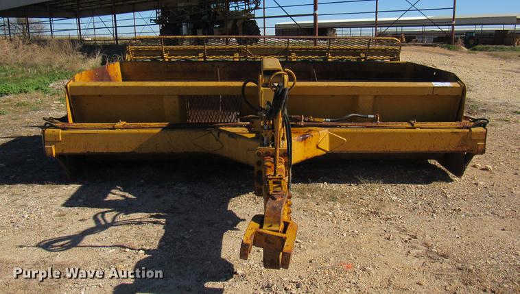 image for item DC2193 1997 Reynolds 15C scraper