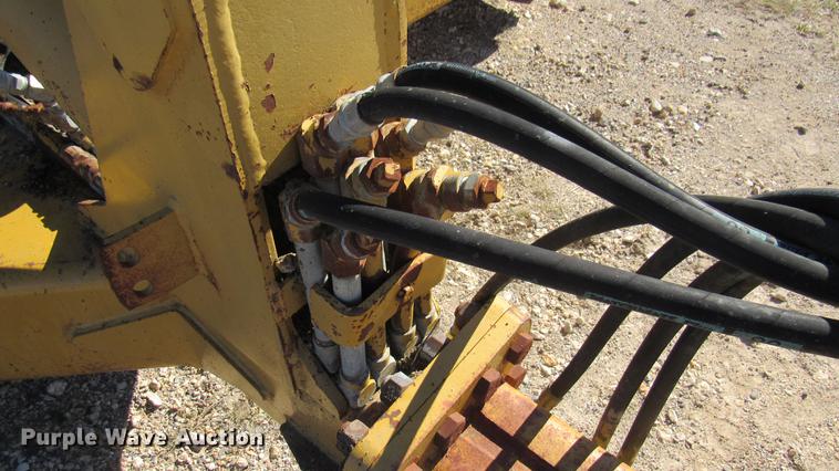 image for item DC2193 1997 Reynolds 15C scraper