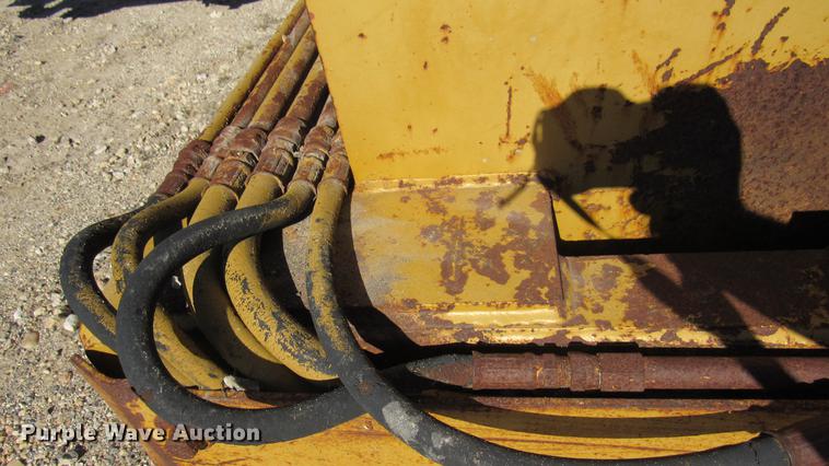 image for item DC2193 1997 Reynolds 15C scraper