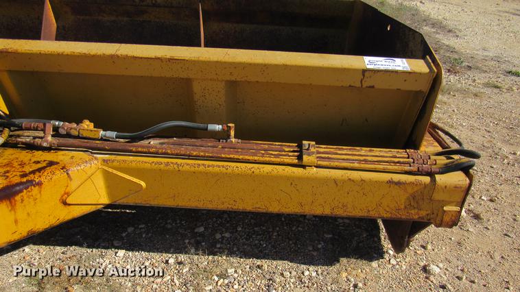 image for item DC2193 1997 Reynolds 15C scraper