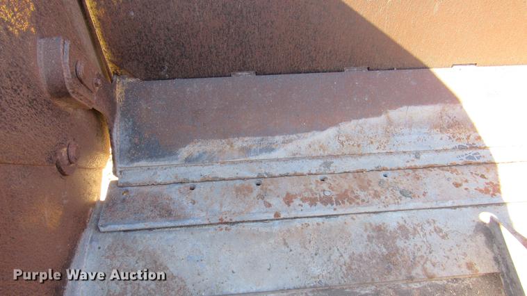 image for item DC2193 1997 Reynolds 15C scraper