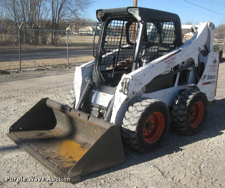 image for item DC2355 2013 Bobcat S590 skid steer