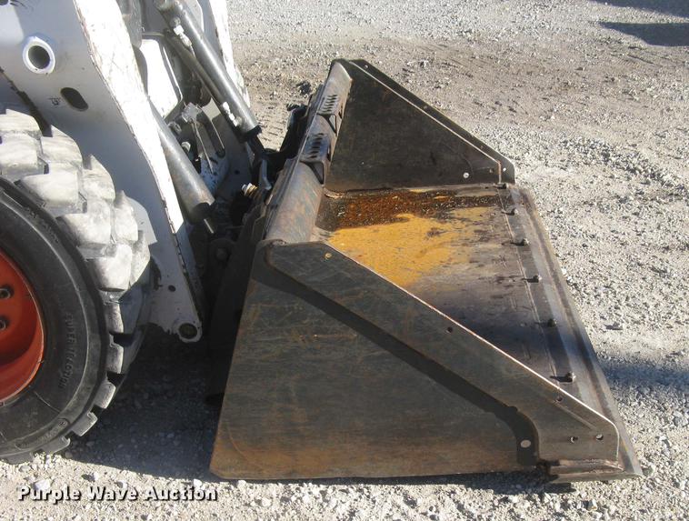 image for item DC2355 2013 Bobcat S590 skid steer