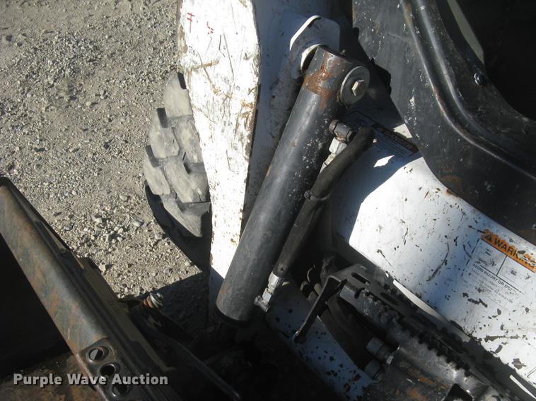 image for item DC2355 2013 Bobcat S590 skid steer