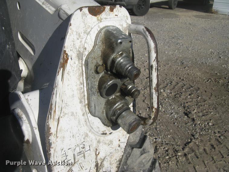 image for item DC2355 2013 Bobcat S590 skid steer