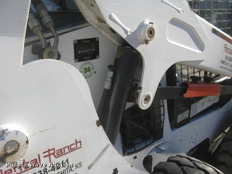 image for item DC2355 2013 Bobcat S590 skid steer